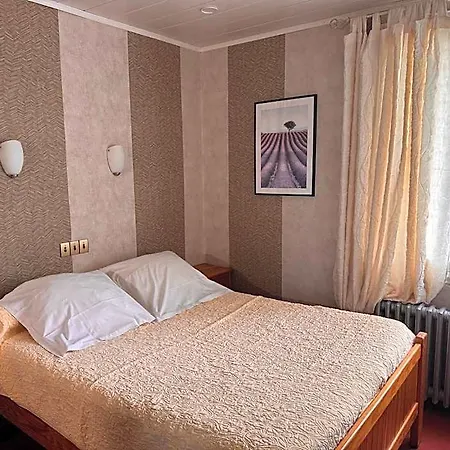 Hotel Le Chemin Neuf *