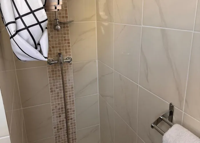 Le Chemin Neuf * Gréoux-les-Bains