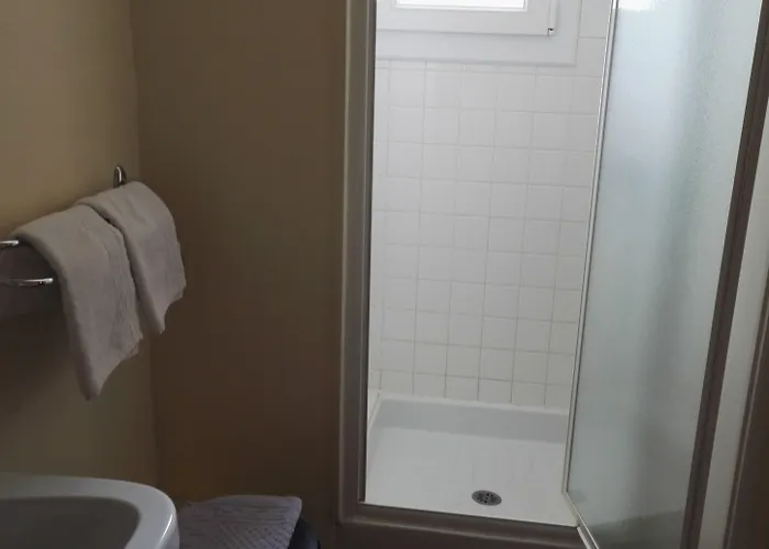 Le Chemin Neuf * Greoux-les-Bains